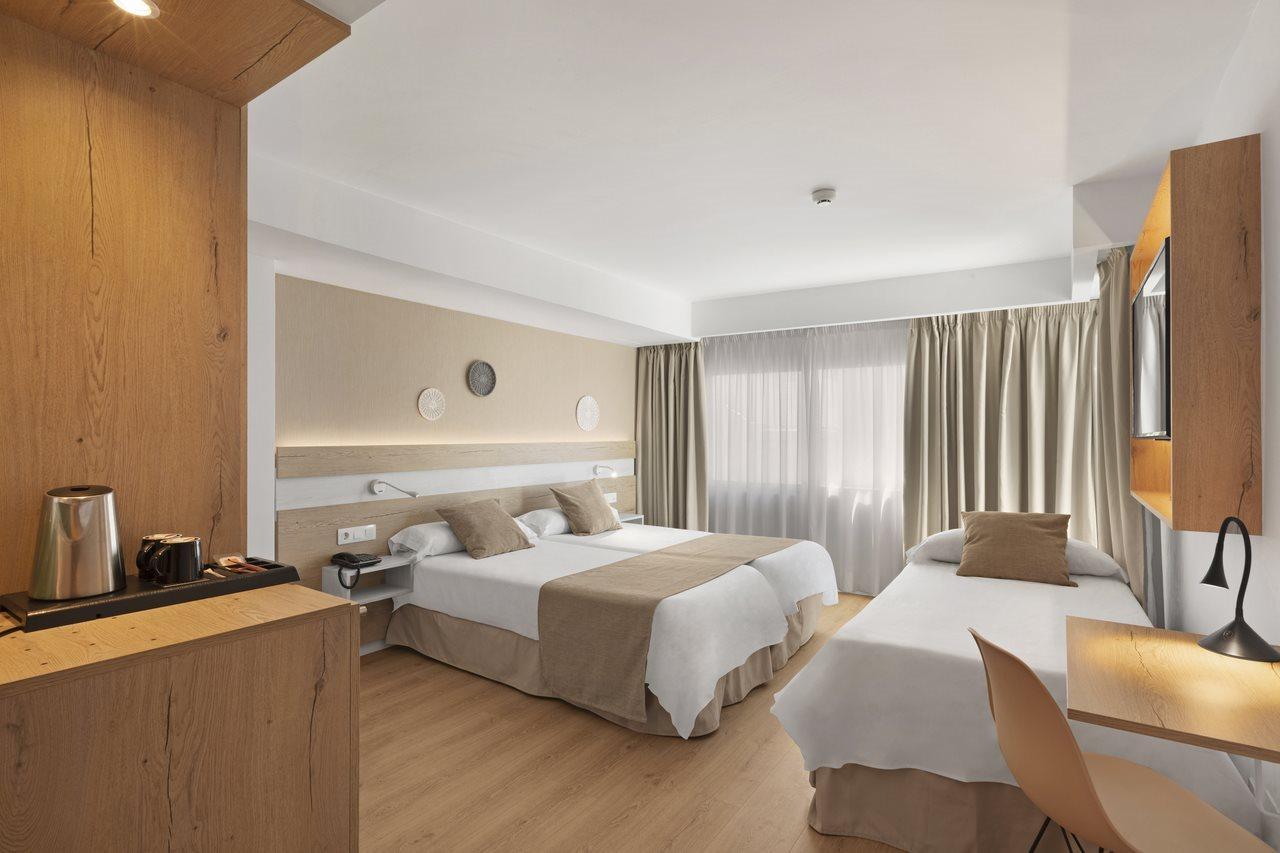Hotel Sant Jordi 2*